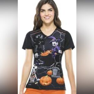 Disney Halloween scrub top sz small